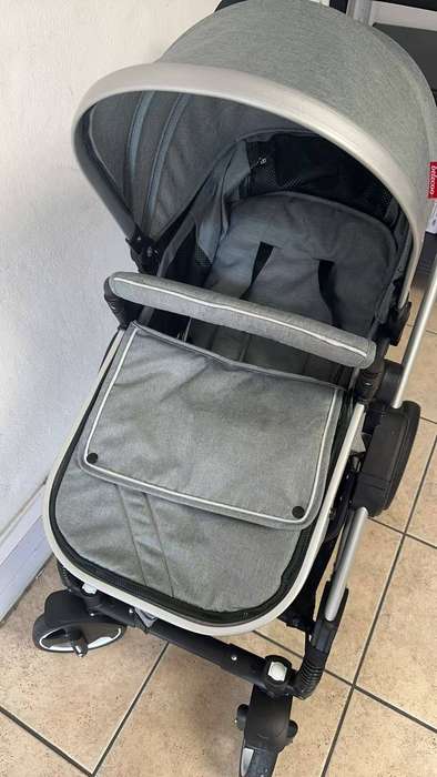 Belecoo Baby Stroller 2 in 1 Foldable Pram