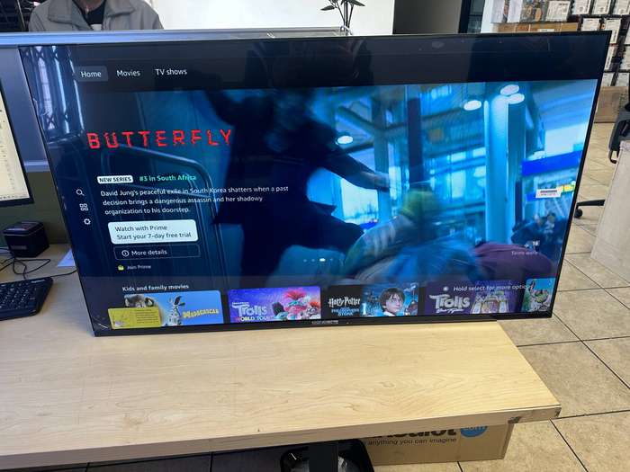 Condere Plus - 43'' FHD LED Smart TV