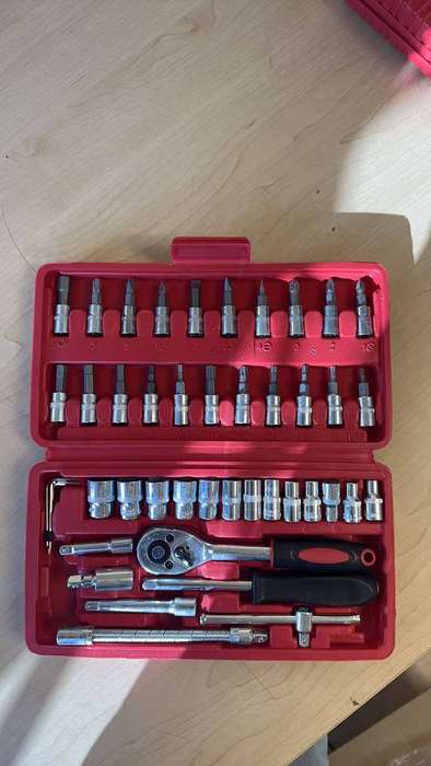Tools Set 46pcs 1/4-Inch Socket Set Car Vehicle Repair Set