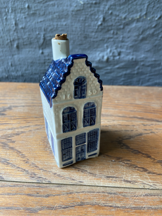 Vintage Blue Delft KLM Miniature House 15 Rynbende Apricot Brandy (empty)