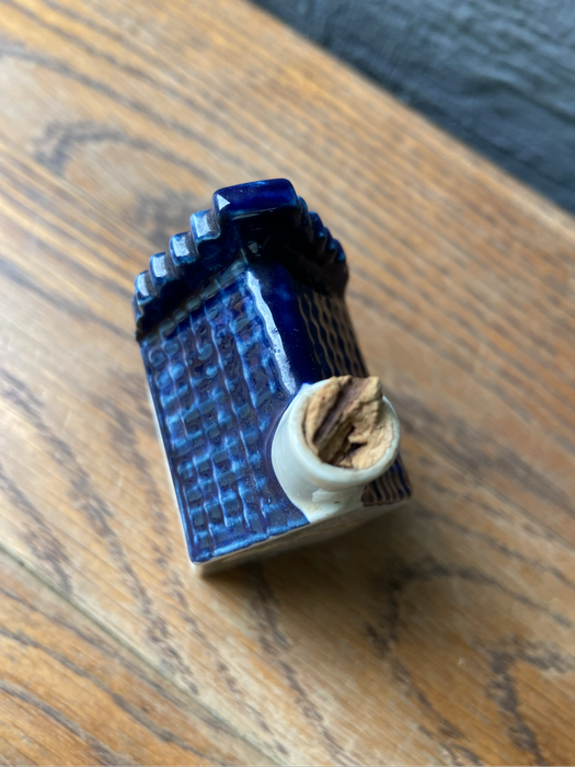 Vintage Blue Delft KLM Miniature House 15 Rynbende Apricot Brandy (empty)