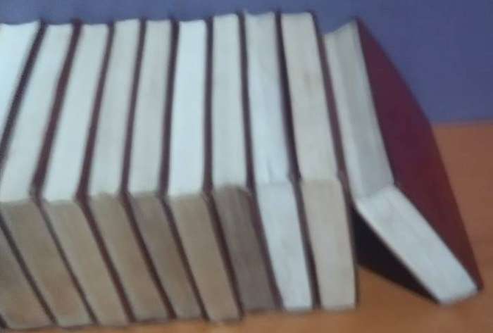Vintage Books , 17 Central Classics Collection