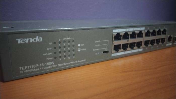 Tenda TEF1118P-16-150W Switch With 16 Port POE