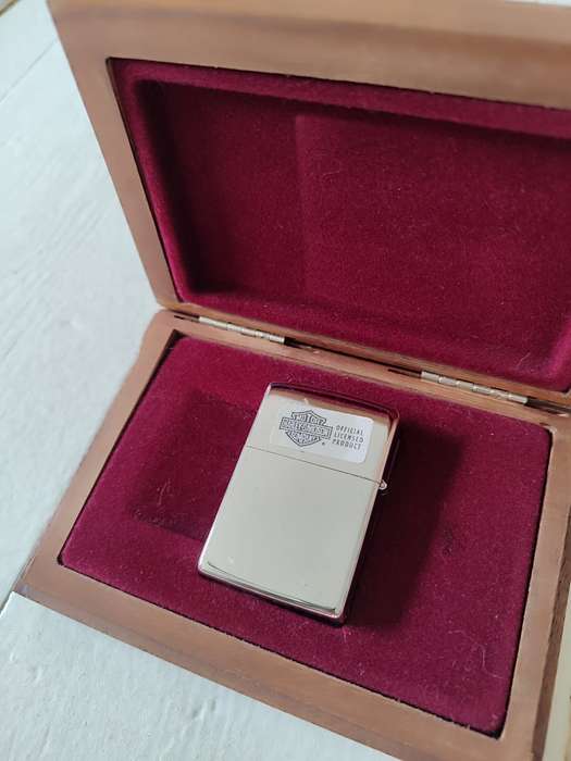 Harley Davidson 90 year Anniversary Limited edition Zippo Lighter