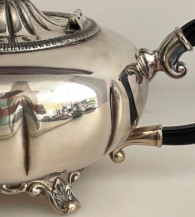 Vintage Oneida Melon Silver Tea Set  4 Piece | Coffee & Teapot | Bakelite Handles | SP on Copper
