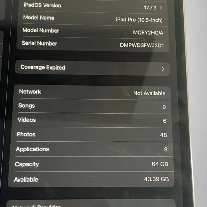Apple iPad Pro 10.5-inch 64GB (Model MQEY2HC/A)  WiFi + Cellular  Superb Condition with Carry Bag