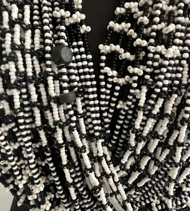 Original Abacus 38-Strand Traditional Zulu Hand-Beaded Necklace  557g  Black & White  48cm Length