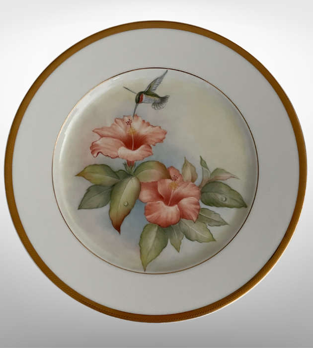 1 x Hand-Painted Wall Décor Plate by Daphne Karlson (1988)