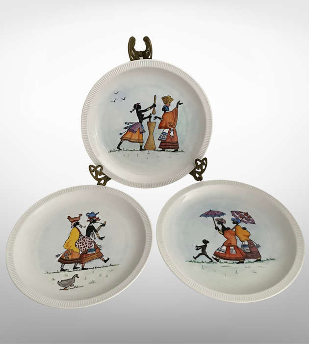 Set of 3 Hand-Painted Wall Décor Plates by Daphne Karlson (2000- 2001)