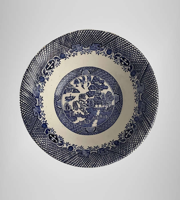 Vintage Blue Willow Transferware Oatmeal/Cereal Bowl  Barratts of Staffordshire, 1950s-1970s, 168mm