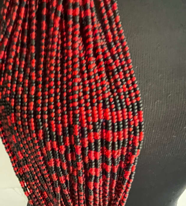 Original Abacus 34-Strand Traditional Zulu Hand-Beaded Necklace  507g  Red & Black  61cm Length