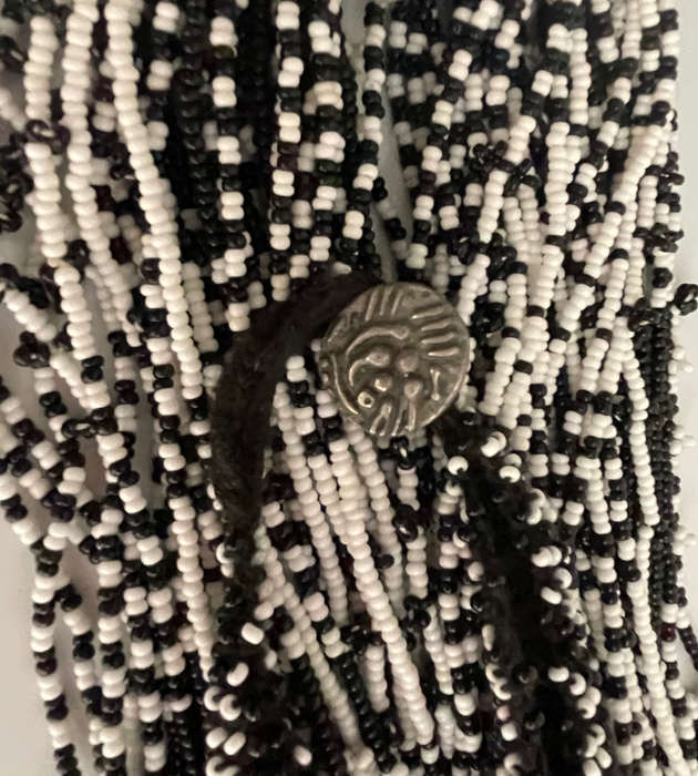 Original Abacus 39-Strand Traditional Zulu Hand-Beaded Necklace  411g  Black & White  46cm Length