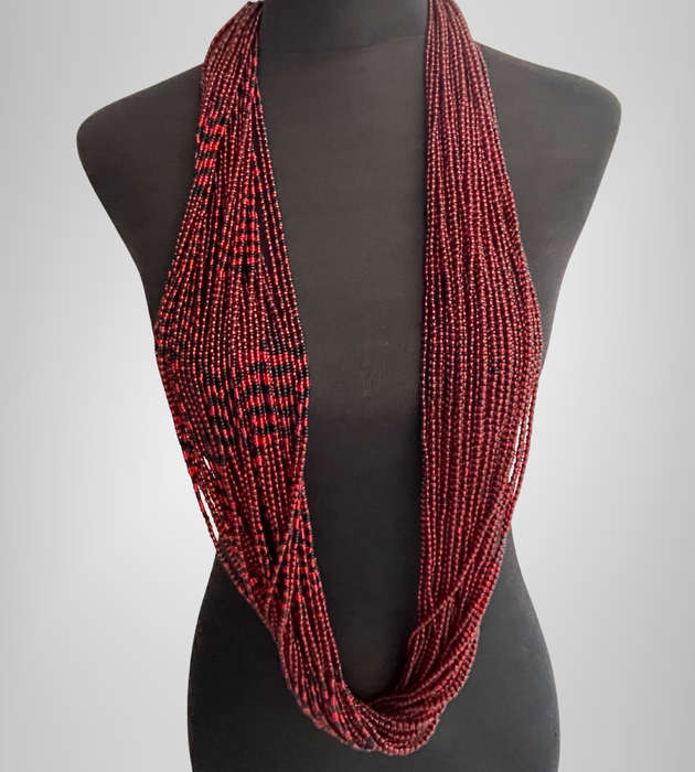 Original Abacus 34-Strand Traditional Zulu Hand-Beaded Necklace  507g  Red & Black  61cm Length
