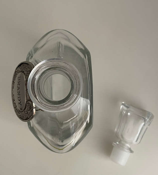 Capitol 750ml Hexagonal Glass Decanter with Stopper | 2 Silverplate Ianthe Decanter Labels