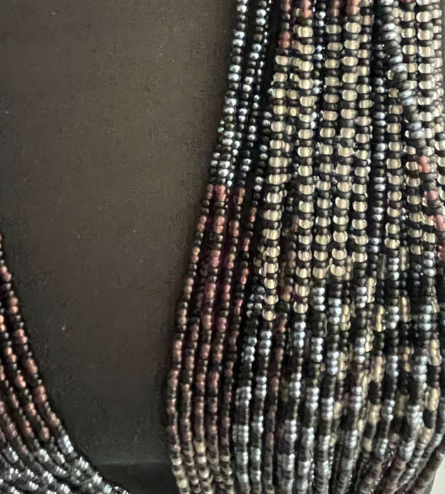 Original Abacus 35-Strand Traditional Zulu Hand-Beaded Necklace  412g  53cm