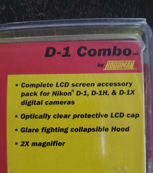 Nikon D-1 Combo - LCD screen accessory (unopened) (MC36)