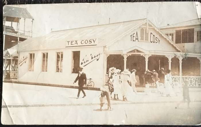Vintage Postcard card - Durban showing Tea Cosy (1911)