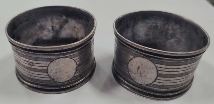 Birmingham silver napkin rings (pair) - 23.6g (15)