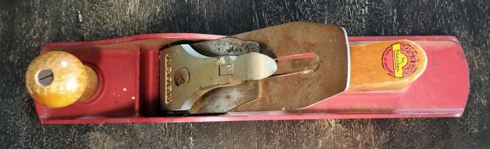 Vintage wood plane - Stanley No 5 - Made in England (Red bodied))
