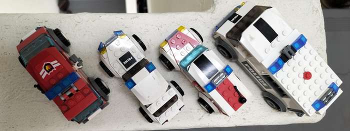 Lego - Emergency Vehicles (x4) and figurines (x10)