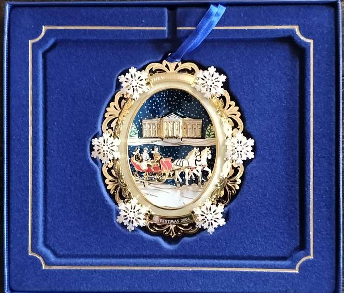 Americana - The White House Historical Association Christmas Ornament 2004