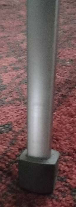 No-name photographic tripod