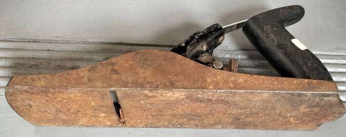 Vintage wood plane # 4 - incomplete - for the restorer