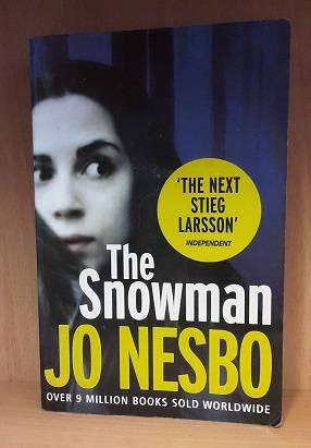 Books :  The Snowman , Jo Nesbo ( paperback )