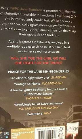 Books  -   Hidden Killers , Lynda la Plante ( paperback )