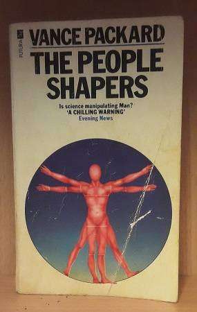 Books : The People Shapers , Vance Packard ( paperback )