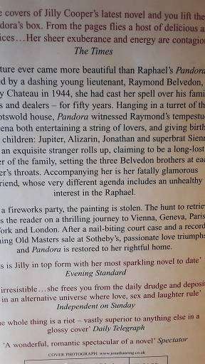 Books : Pandora , Jilly Cooper   ( paperback )