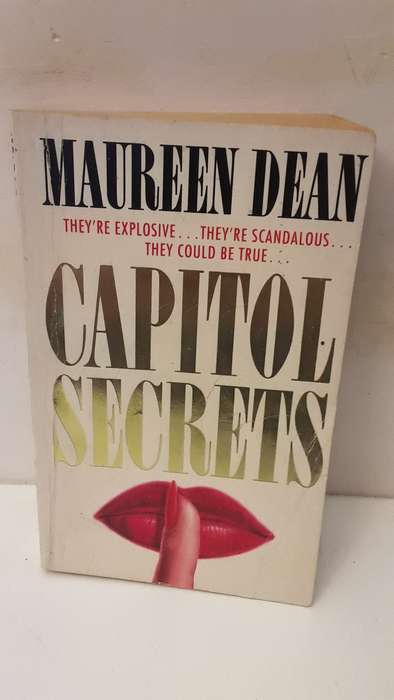 BOOK - Capitol Secrets - Maureen Dean