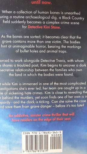 Books : Dead Souls , Angela Marsons ( paperback )