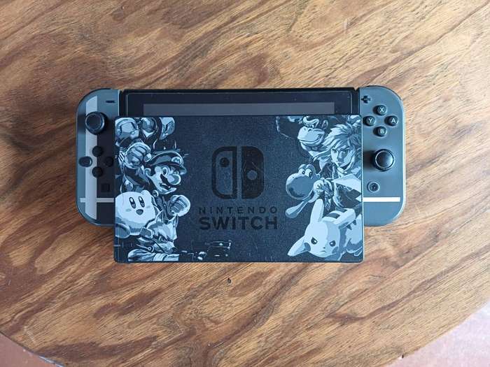 Customised Nintendo Switch with Pro controller and games