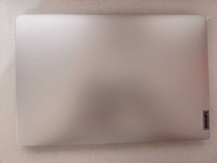 lenovo ideapad 1I