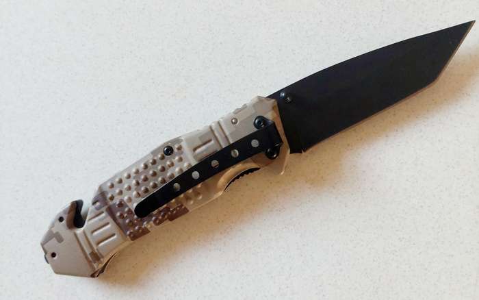 US made Buffalo River Axiom Jericho Knife range