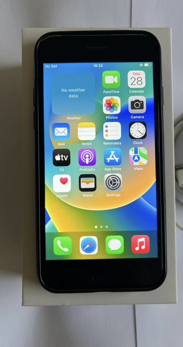 IPHONE 8