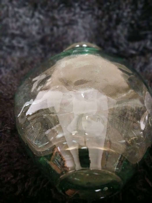 Glass vase heart shape 15w x 25l x 26h
