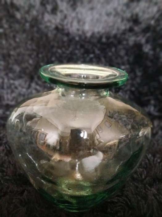 Glass vase heart shape 15W x 25L x 26cm H no chip or crack