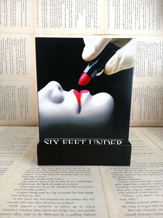 Six Feet Under: The Complete First Series [DVD]