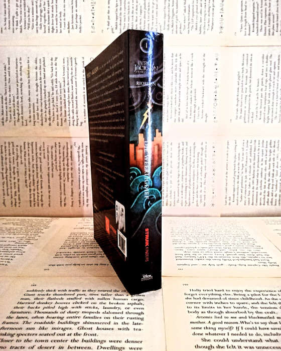 Percy Jackson en die Ompiers (Book 1) [Afrikaans]