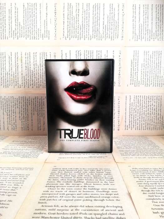 True Blood Season 1 [DVD]