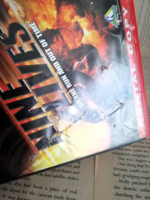 Nine Lives  - Movie VHS Tape (2004) [VHS]