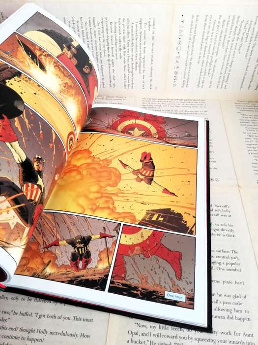 Captain America: The New Deal (Marvel Ultimate Graphic Novel Collection #27) [Graphic Novel]