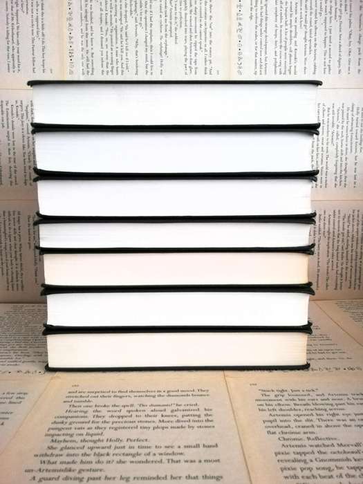 The Centennial Edition Of The Complete Works Of Charles Dickens x 7 Books