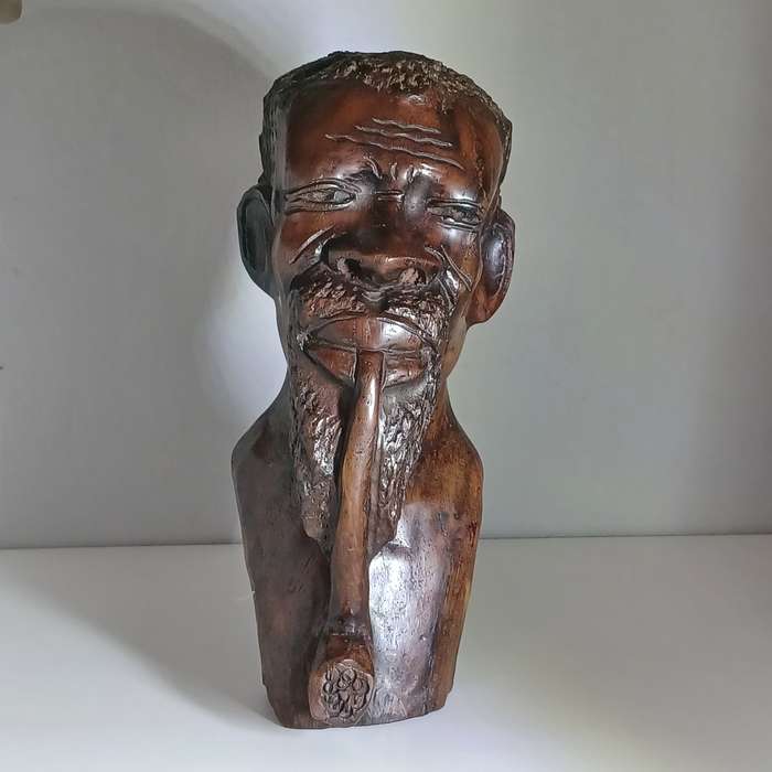 African Hand Carved Wooden Head with Pipe (25cm)