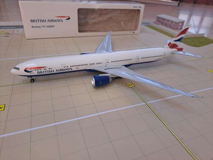 British Airways 1/200 777-300ER Plastic Model | Hogan Wings