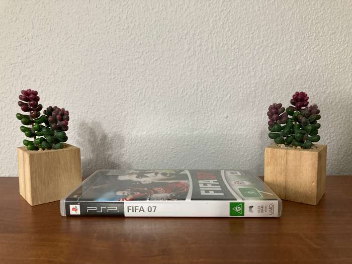 FIFA 07 - PlayStation Portable (PSP) - Black Label - PAL - CIB