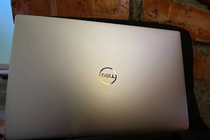 DELL XPS 13 9370 | 256GB SSD 8GB RAM | SILVER