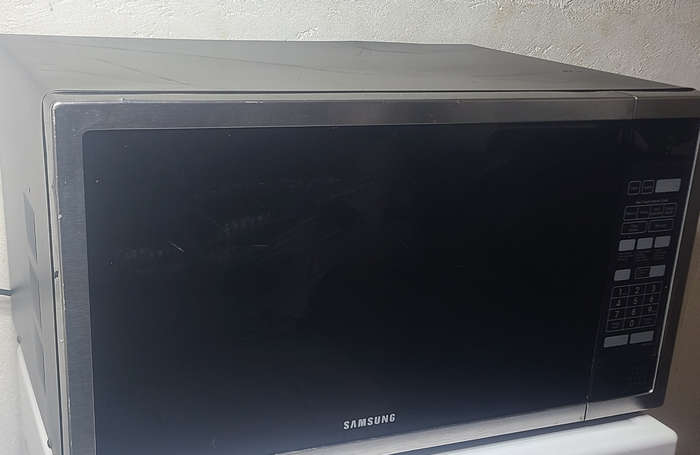 55L Samsung Microwave oven